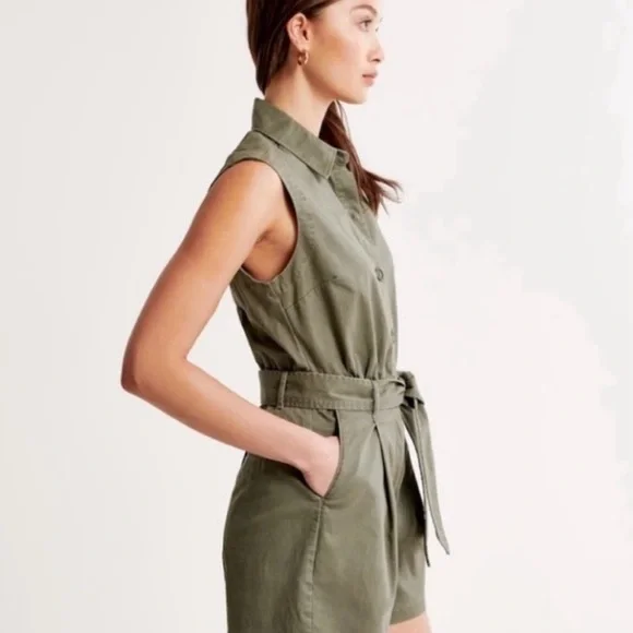 🫒 Abercrombie & Fitch Olive Green Romper, Size: M - Picture 4 of 17